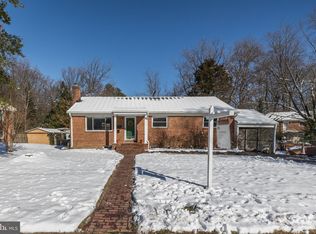 3311 Graham Rd, Falls Church, VA 22042