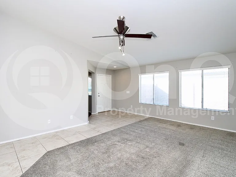 18622 W Vogel Ave — Photo 7