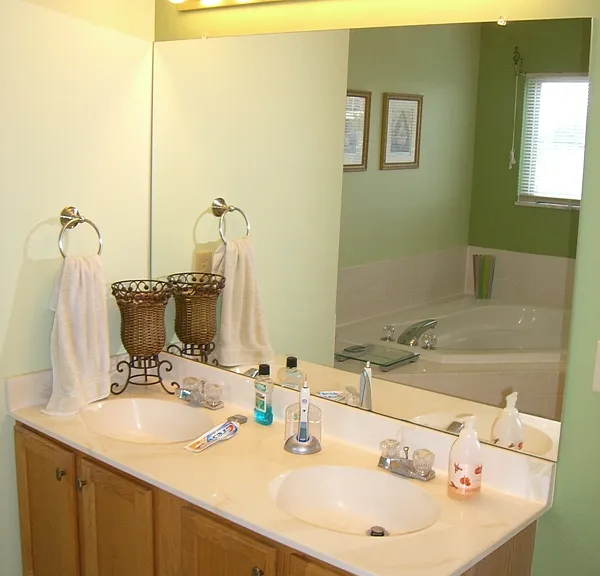 6649 Chelton Pl — Photo 2