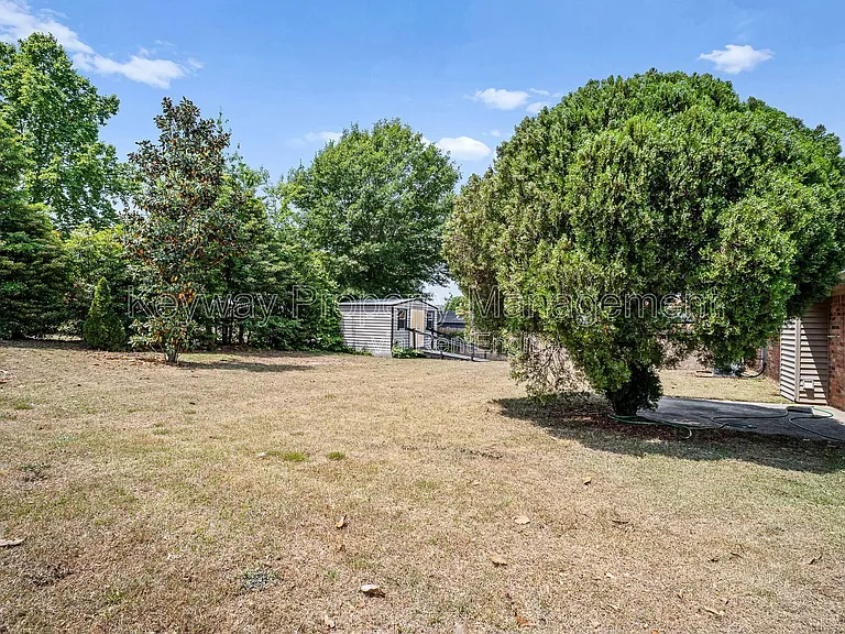 3420 Linderwood Dr — Photo 31