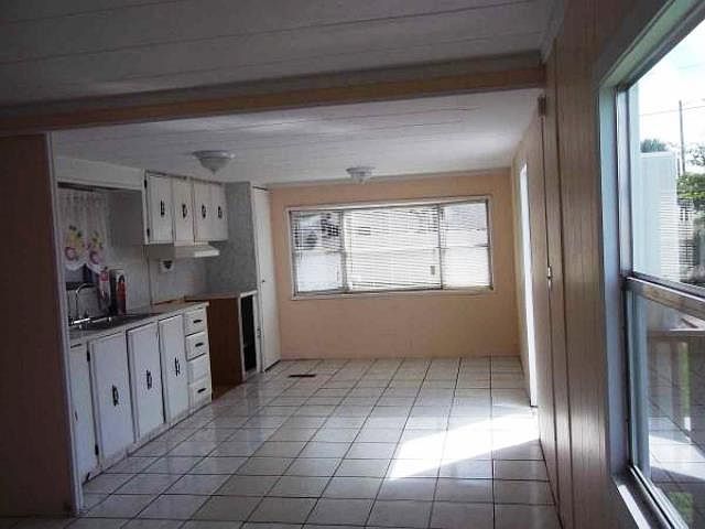 2nd image of 5869 Apache Dr