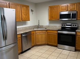 363 E Jefferson St APT 501, Madison, GA 30650