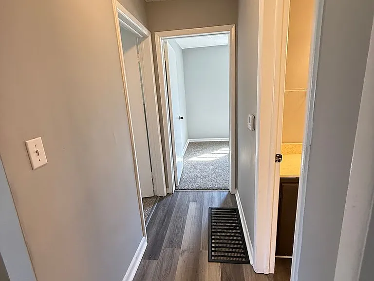 1453 S Fort Ave — Photo 12