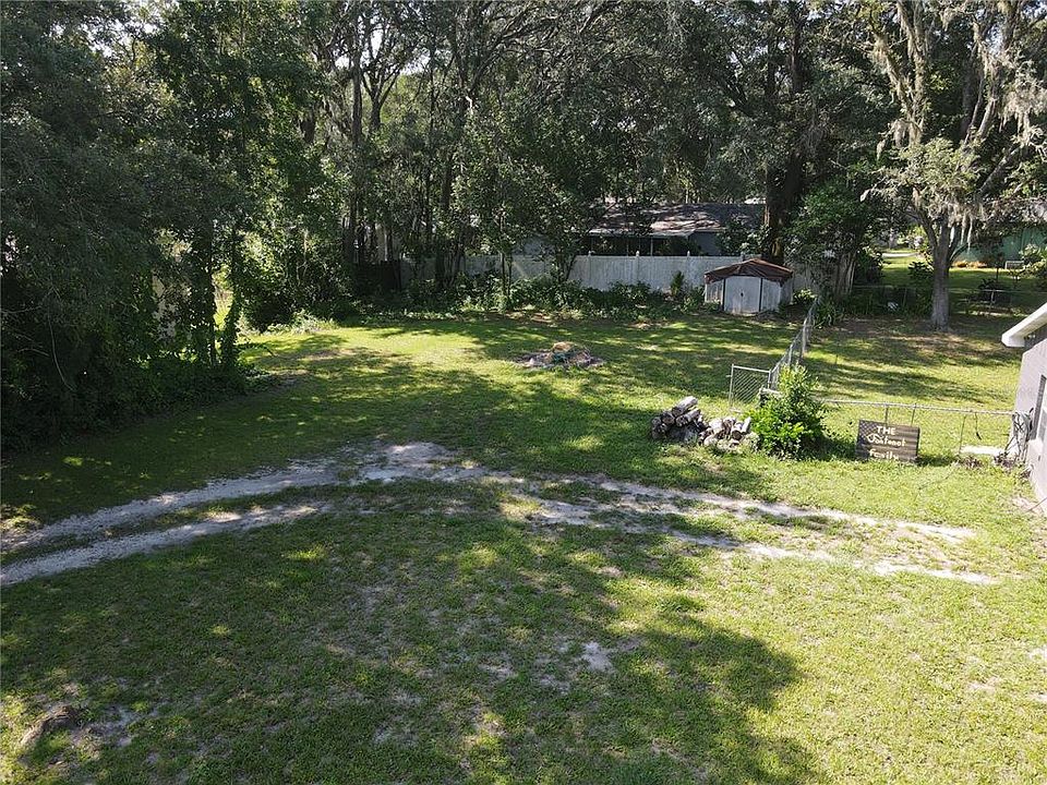 1st image of 17th St Lot 32