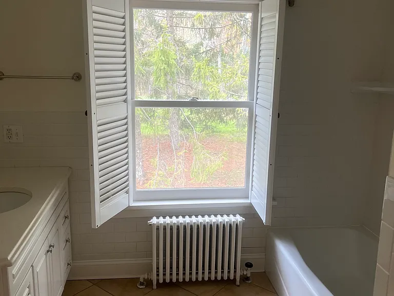 50 River Dr #21 — Photo 14