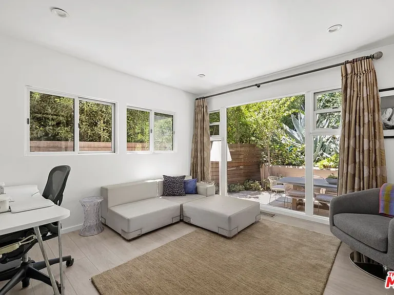 2509 Greenvalley Rd — Photo 15