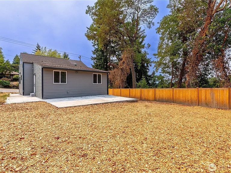 2644 SW 112th St — Photo 33