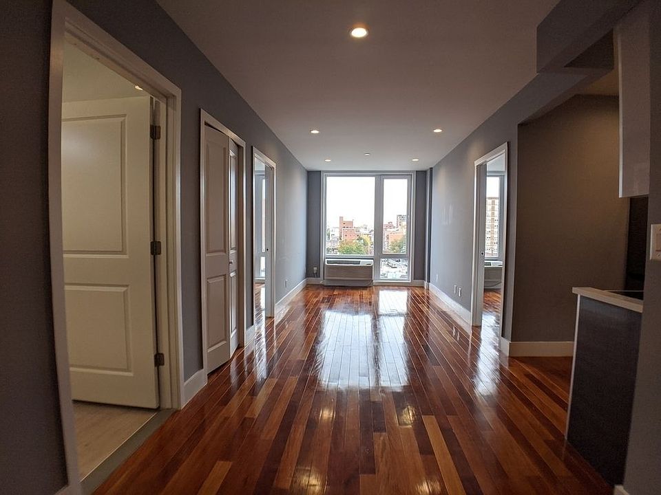 1st image of 21-34 Broadway #3G