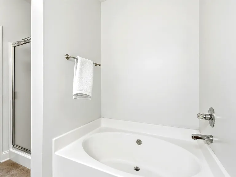122 Buckhaven Dr — Photo 27