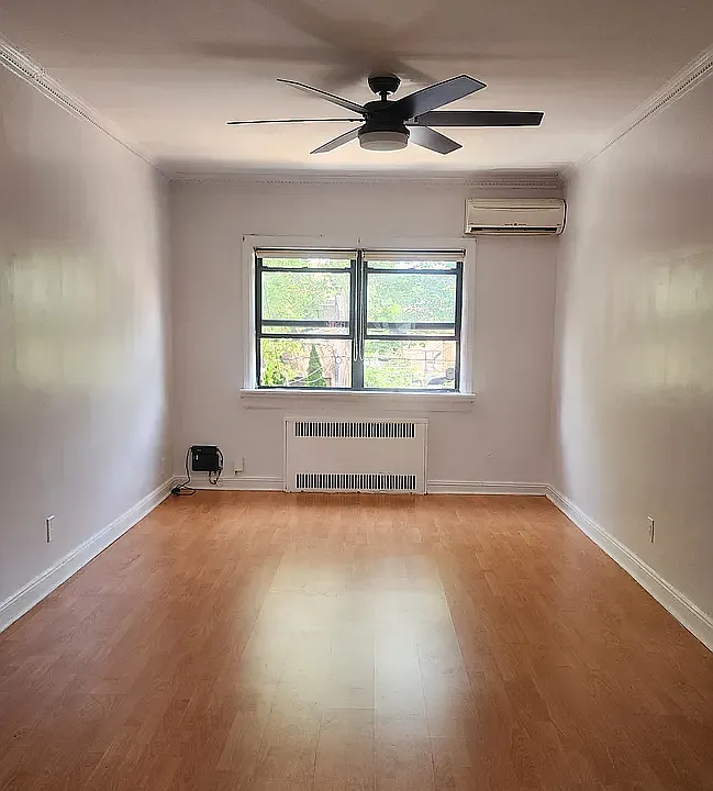63 Minna St #2