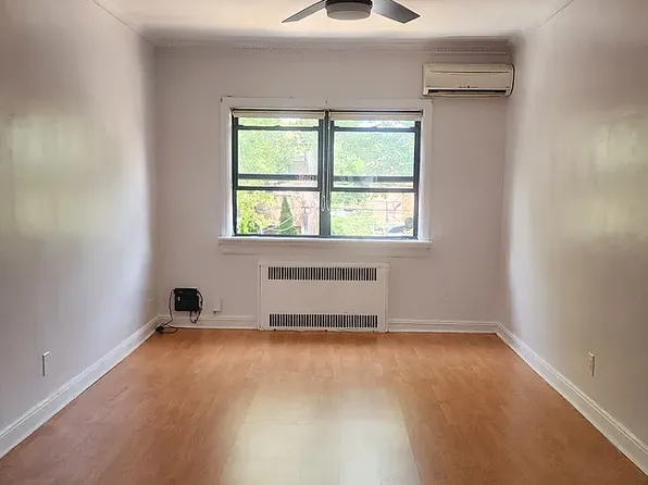 63 Minna St Floor 2, Brooklyn, NY 11218