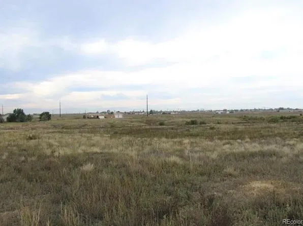 105 S Birchwood Drive, Pueblo, CO 81007