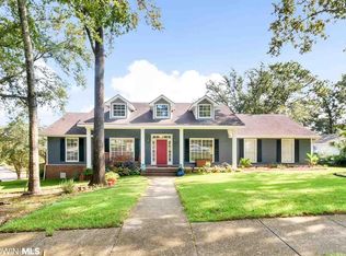 1201 Aberdeen Ct S, Mobile, AL 36609