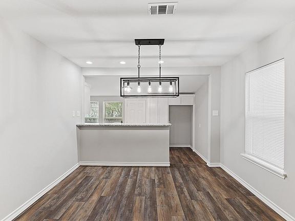 4th image of 1544 Eunice Dr