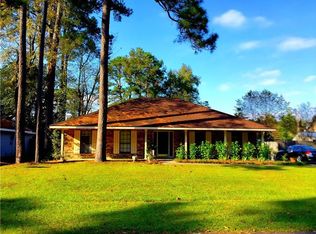 420 Yaupon Dr, Mandeville, LA 70471