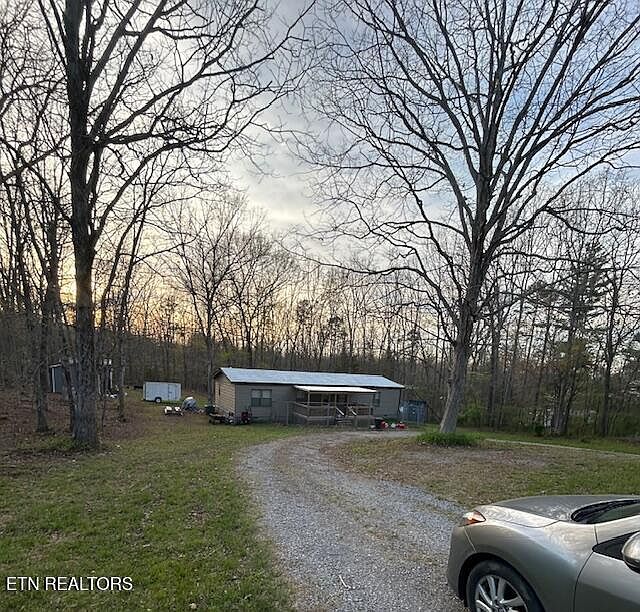1st image of 1223 Sheppard Rd