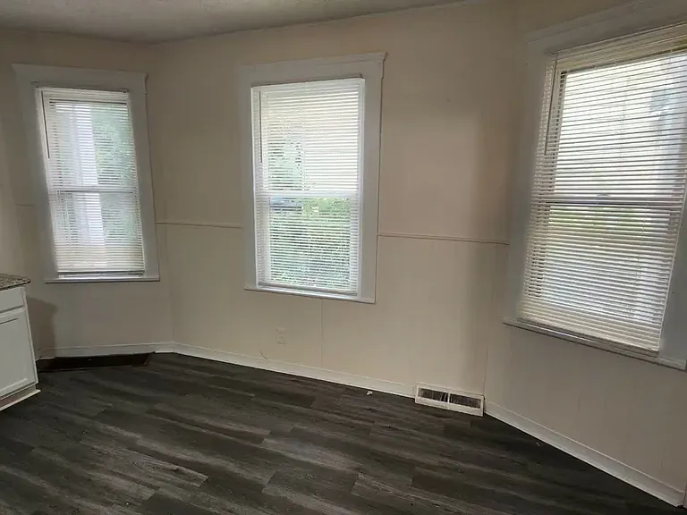 6701 Gertrude Ave — Photo 8
