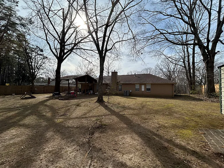 502 Ridgewood Manor Dr — Photo 16