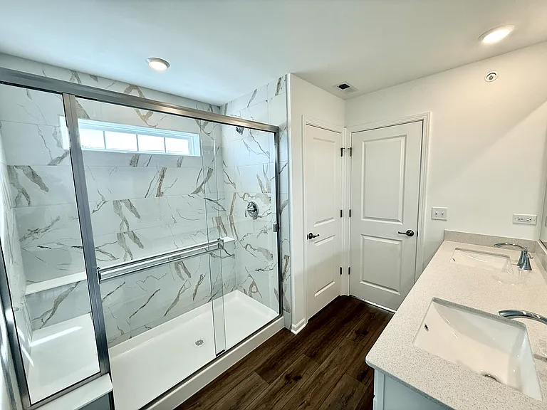 604 Cassia Ct — Photo 10