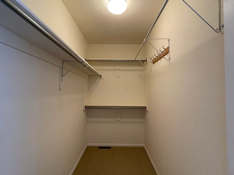 6985 E 2nd Ave — Photo 19