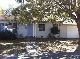 564 Southwood Dr, Santa Rosa, CA 95407