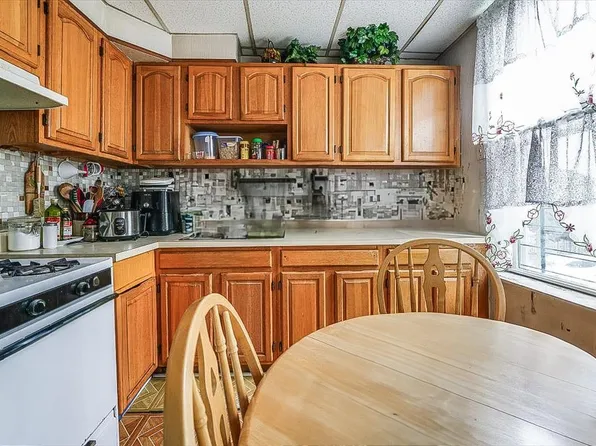 113 34th Street image 9 of 17