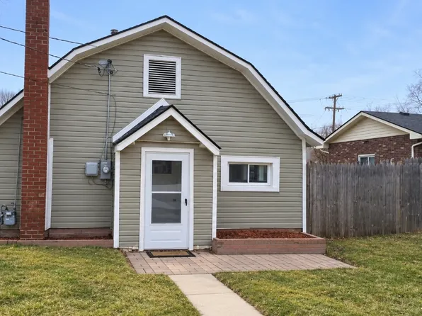6463 Willow Rd, West Bloomfield, MI 48324