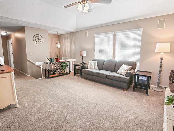 5th image of 2208 N 128th Cir