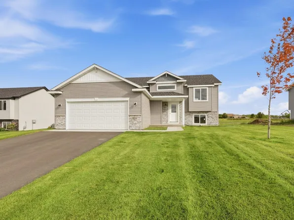 110 Woolgrass Way, Avon, MN 56310