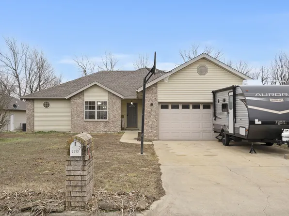 2012 Carolyn Street, Pleasant Hope, MO 65725