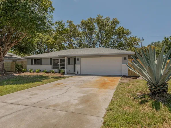 1782 Elm Dr, Venice, FL 34293