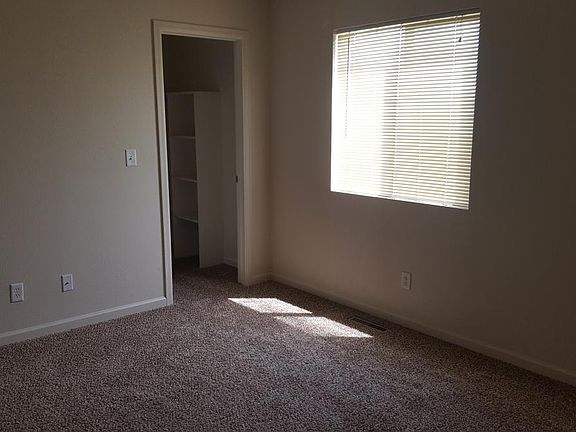 5th image of 3908 24th Ave