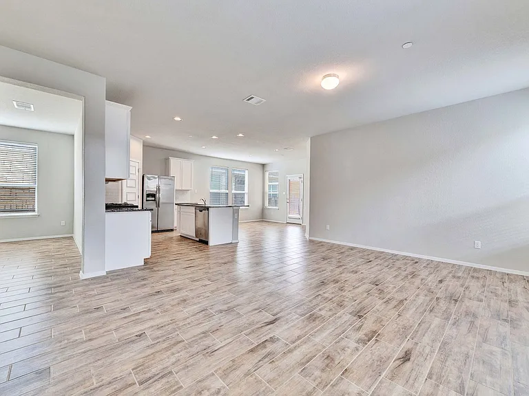 2800 Joe Dimaggio Blvd #98 — Photo 3