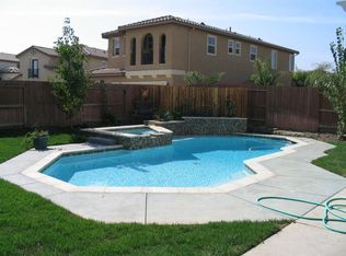1936 Del Ciervo Pl, Camarillo, CA 93012