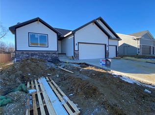 1414 S 7th St, Adel, IA 50003