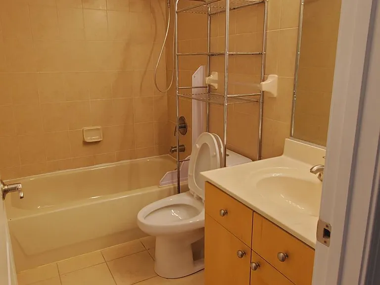 1364 Monroe St NW #A — Photo 15