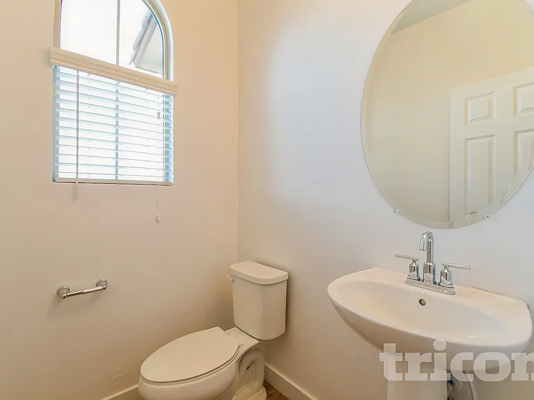 9310 E Strobe Ave — Photo 12