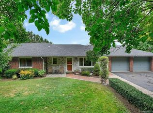 155 Clapboard Ridge Rd, Danbury, CT 06811