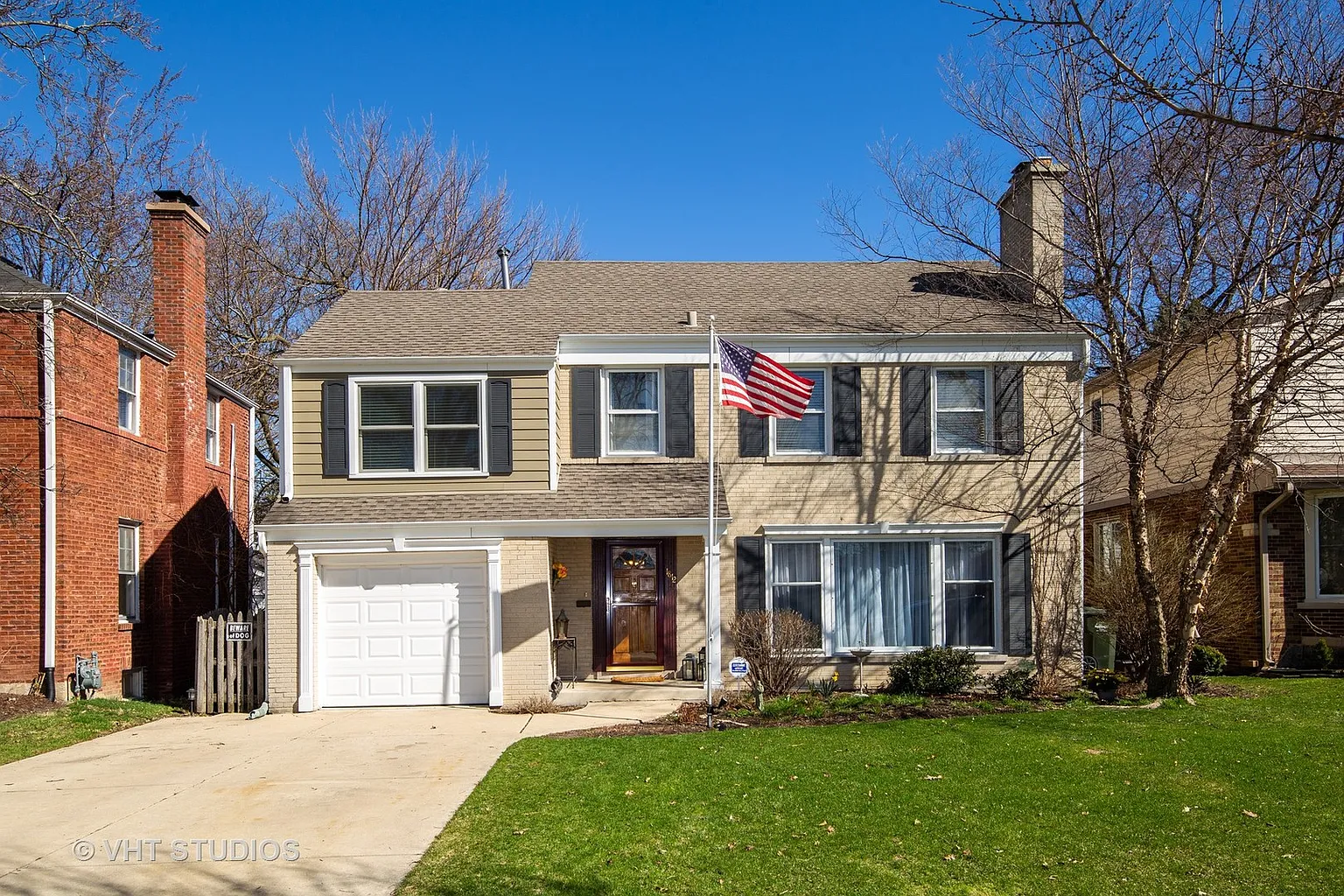 1812 Greendale Ave photo 1