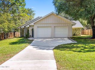 6033 Shiloh Drive, Wilmington, NC 28409