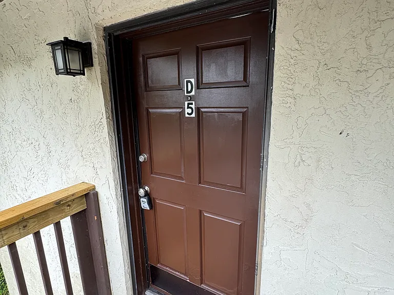 141 Fernery Rd #D5 — Photo 4
