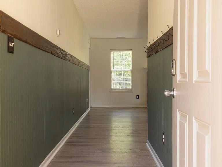 206 Blueberry Ct — Photo 8