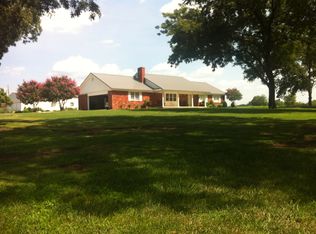 7101 Airport Rd, Marietta, OK 73448