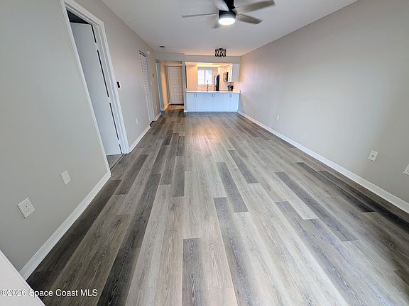 3rd image of 1720 Murrell Rd APT 203