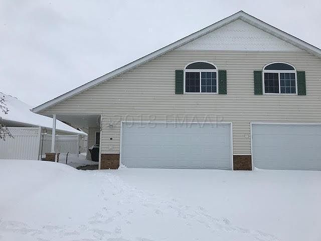 1st image of 1362 6th St E