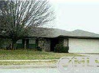 2906 Lemon Ln, Euless, TX 76039