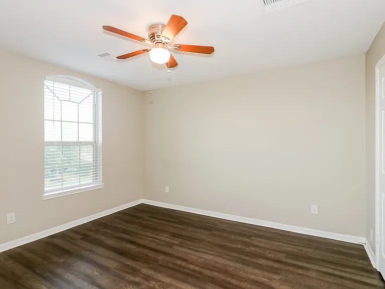 18746 Majestic Vista Ln — Photo 16