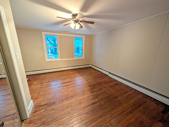5th image of 357 S River St APT 1