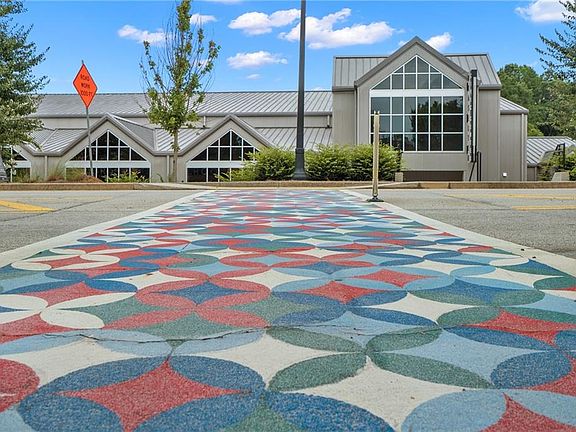 7th image of this home