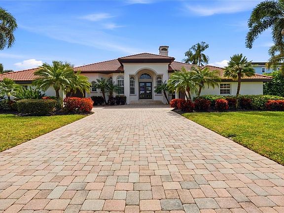 3rd image of 7637 COVE TERRACE